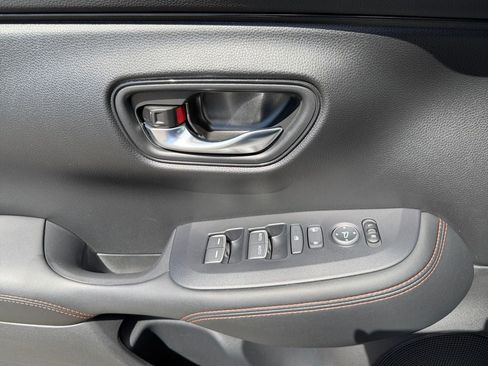 Used 2025 Honda HR-V Sport image 21
