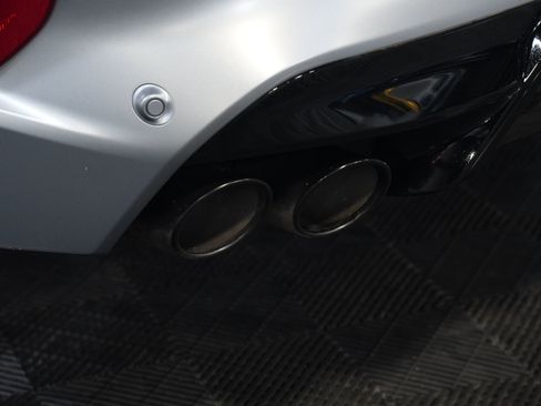 Used 2025 BMW X5 M Competition w/ Executive Package image 18