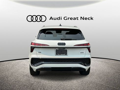 New 2026 Audi Q3 quattro 2.0T AWD/4WD image 21