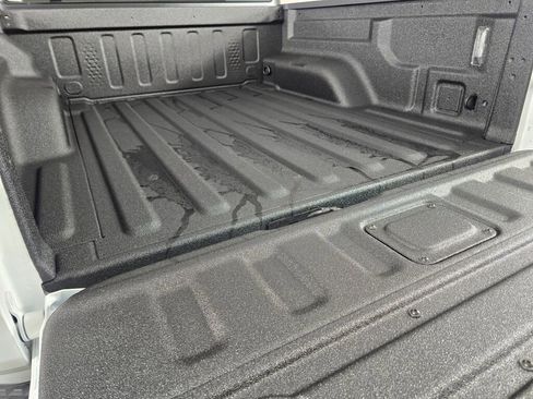 New 2026 Jeep Gladiator Sport image 15