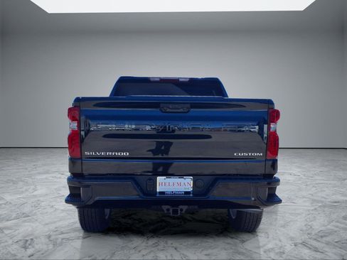 Used 2026 Chevrolet Silverado 1500 Custom image 6