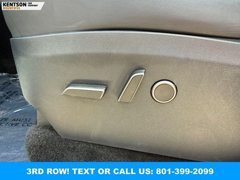 Used 2024 Tesla Model Y Long Range AWD/4WD image 27