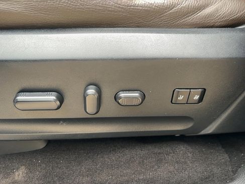 Used 2016 Ford Expedition EL King Ranch image 21