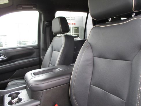 Used 2021 GMC Yukon SLT RWD image 35