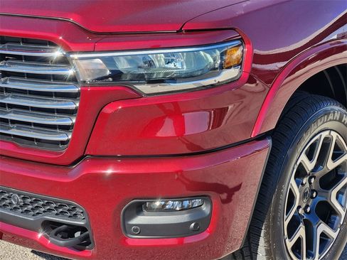 Used 2025 RAM 1500 Laramie w/ Laramie Southwest Edition image 9