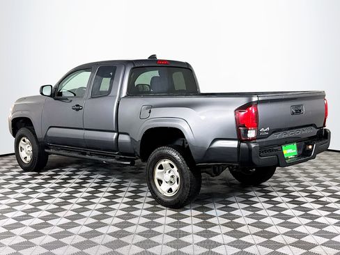 Used 2020 Toyota Tacoma SR image 6