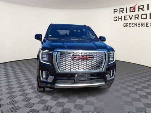 Used 2024 GMC Yukon XL Denali image 3