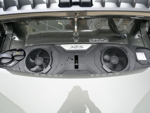 Used 2020 Porsche 911 Carrera 4S image 39