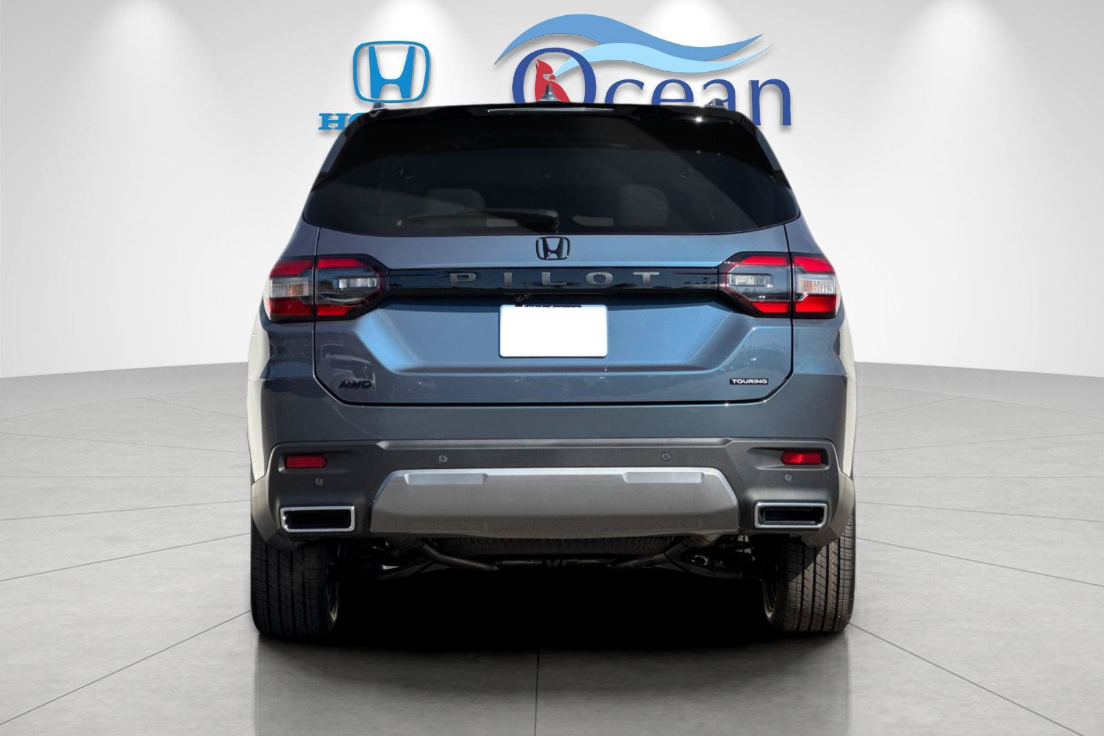 New 2026 Honda Pilot Touring image 4