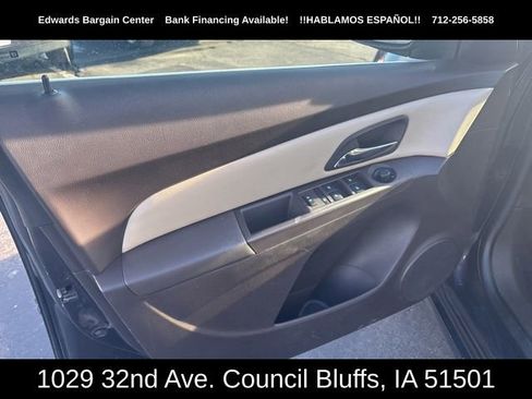 Used 2015 Chevrolet Cruze LT image 16