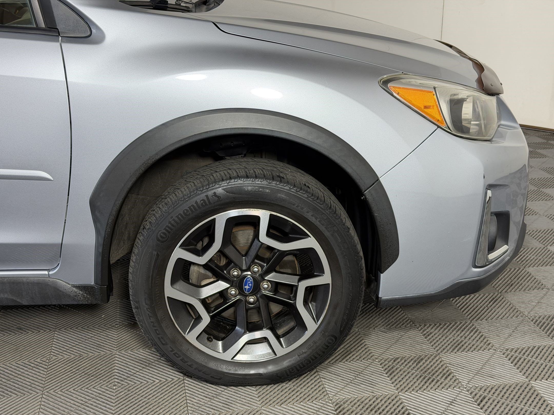 Used 2016 Subaru Crosstrek 2.0i Premium w/ Moonroof Package AWD/4WD image 13