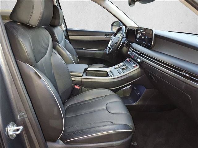 Used 2025 Hyundai Palisade SEL FWD image 17