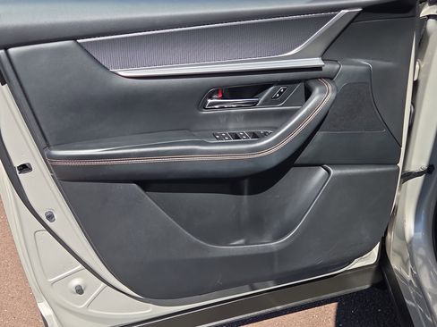 Used 2024 MAZDA CX-90 Plug-In Hybrid w/ Premium Pkg image 14