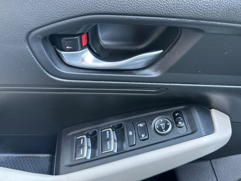 Used 2023 Honda Accord LX image 11