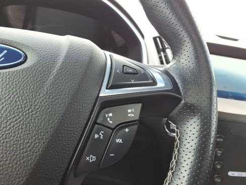 Used 2020 Ford Edge ST w/ Cold Weather Package AWD/4WD image 16
