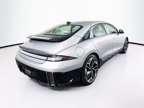 Used 2024 Hyundai Ioniq 6 SEL image 9