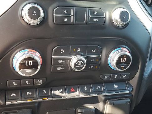 Used 2021 GMC Sierra 1500 SLT w/ SLT Premium Plus Package RWD image 23