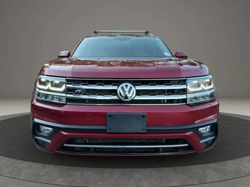 Used 2018 Volkswagen Atlas SEL w/ R-Line Package AWD/4WD image 2