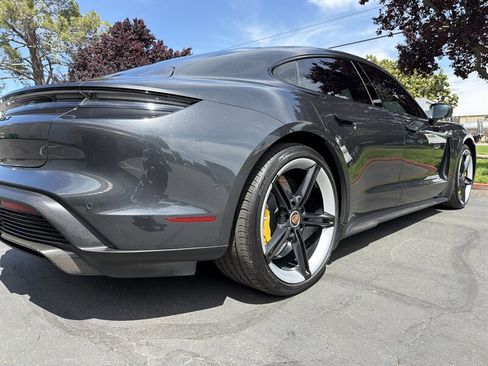 Used 2020 Porsche Taycan Turbo S w/ Premium Package AWD/4WD image 9