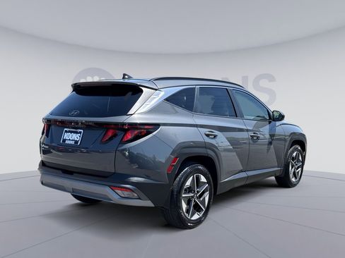 Used 2025 Hyundai Tucson SEL FWD image 7