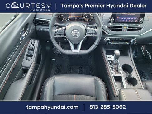 Used 2019 Nissan Altima 2.5 SR image 14