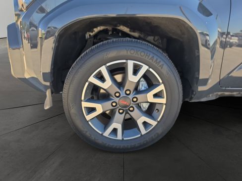 Used 2025 Toyota 4Runner TRD Sport image 14