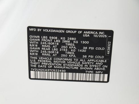 Used 2026 Volkswagen Atlas SE AWD/4WD image 13