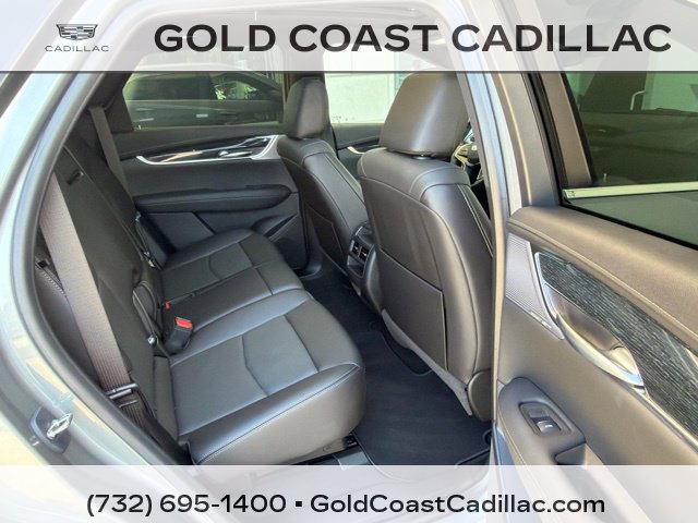 Used 2024 Cadillac XT5 Premium Luxury AWD/4WD image 8