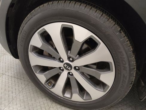 Used 2020 Kia Telluride S FWD image 31