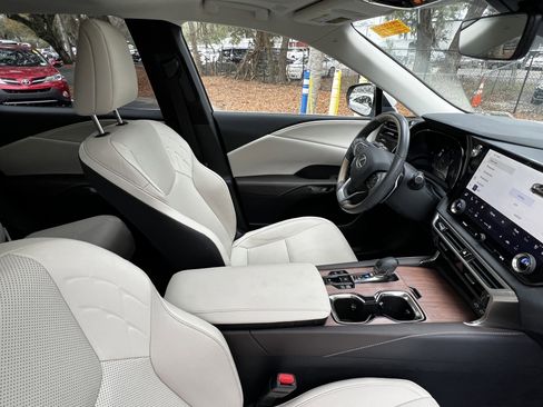 Certified 2023 Lexus RX 350 Premium w/ Accessory Package image 47