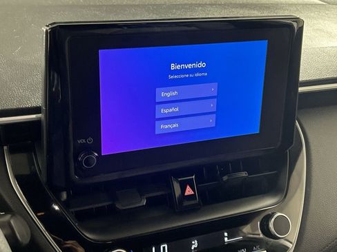 Used 2024 Toyota Corolla Cross SE w/ Moonroof Package image 16