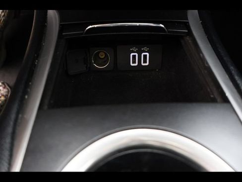 Used 2019 Lincoln MKC Reserve w/ MKC Technology Package FWD image 17