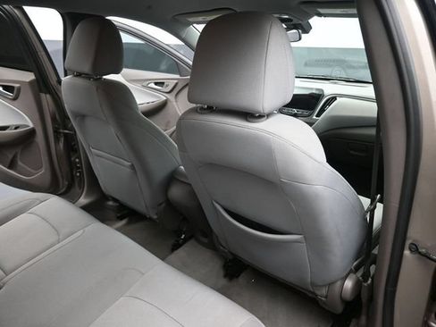 Used 2022 Chevrolet Malibu LS FWD image 14