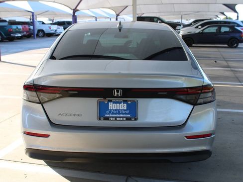Used 2024 Honda Accord LX image 4