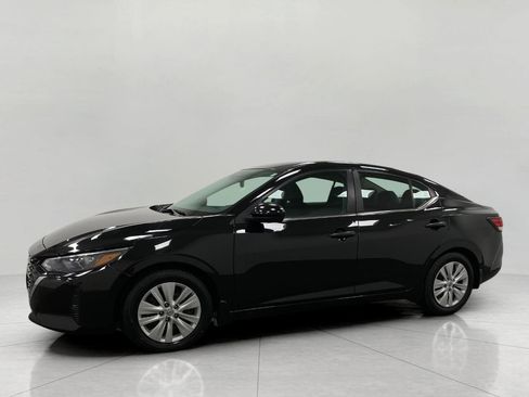 Used 2024 Nissan Sentra S image 8
