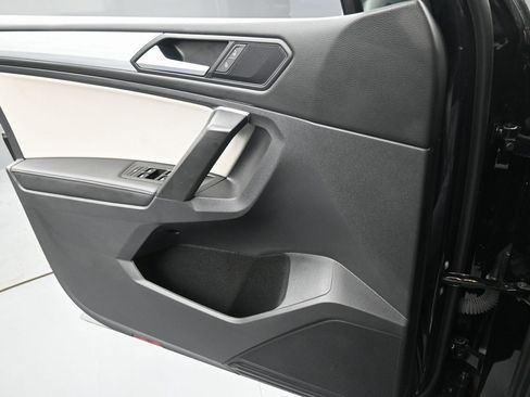 Used 2024 Volkswagen Tiguan S image 26