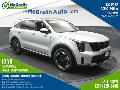 Used 2025 Kia Sorento EX w/ EX Panoramic Sunroof Package