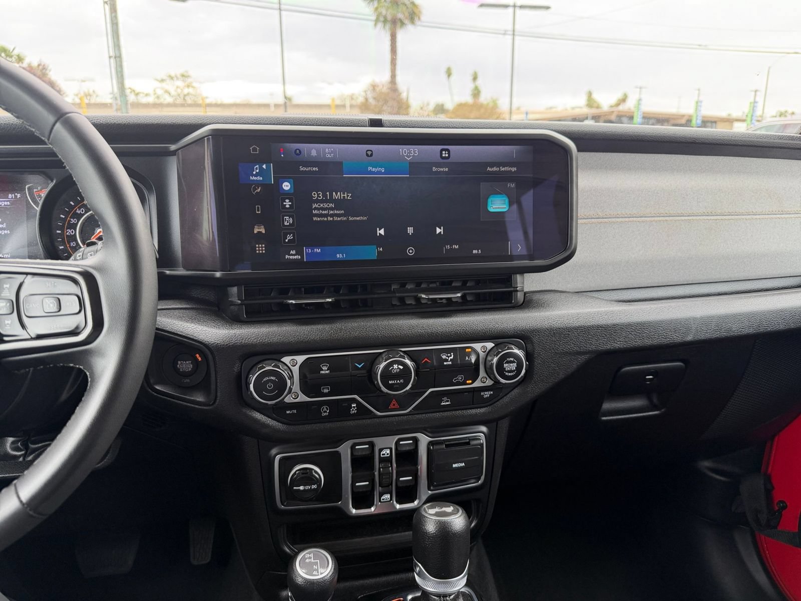 Used 2025 Jeep Wrangler Unlimited Sport AWD/4WD image 16