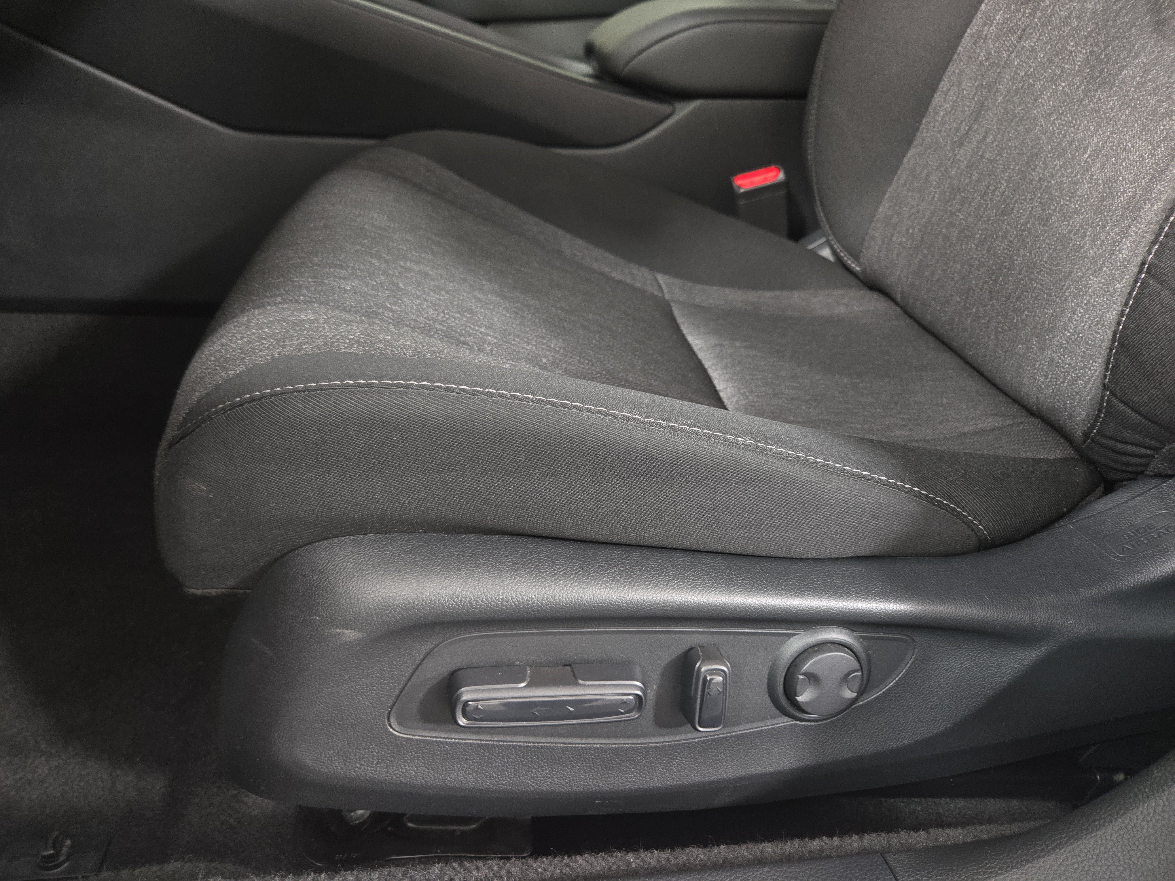 Used 2024 Honda Accord EX image 29