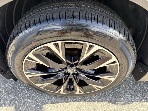 Certified 2025 MAZDA CX-90 Plug-In Hybrid w/ Premium Plus AWD/4WD image 14