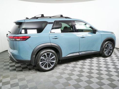 Used 2026 Nissan Pathfinder Platinum w/ Cargo Package FWD image 2