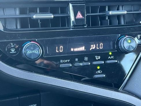 Used 2023 Toyota Camry LE image 25