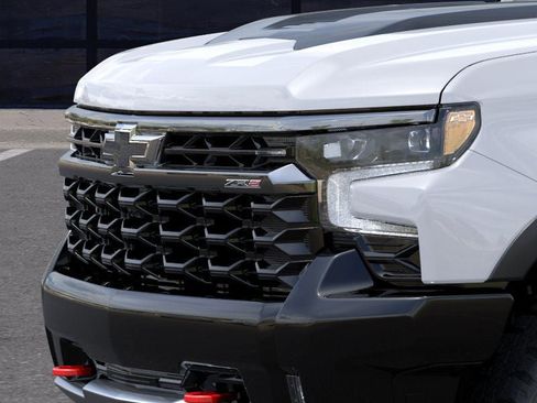 New 2026 Chevrolet Silverado 1500 ZR2 w/ LPO, Dark Essentials Package image 37