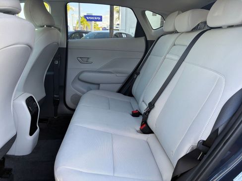 Used 2025 Hyundai Kona SEL image 27