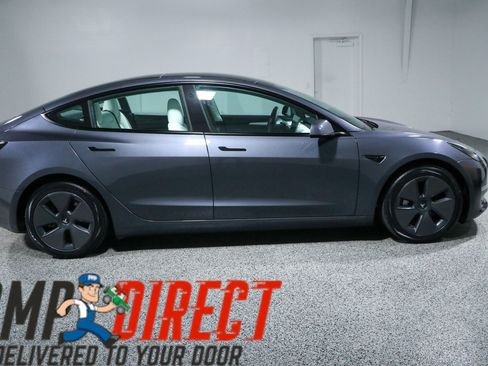 Used 2023 Tesla Model 3 Standard Range RWD image 6