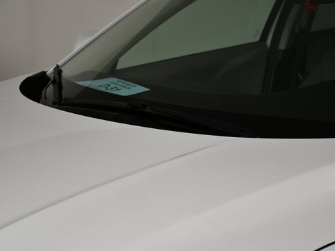 Used 2018 Honda HR-V EX image 12