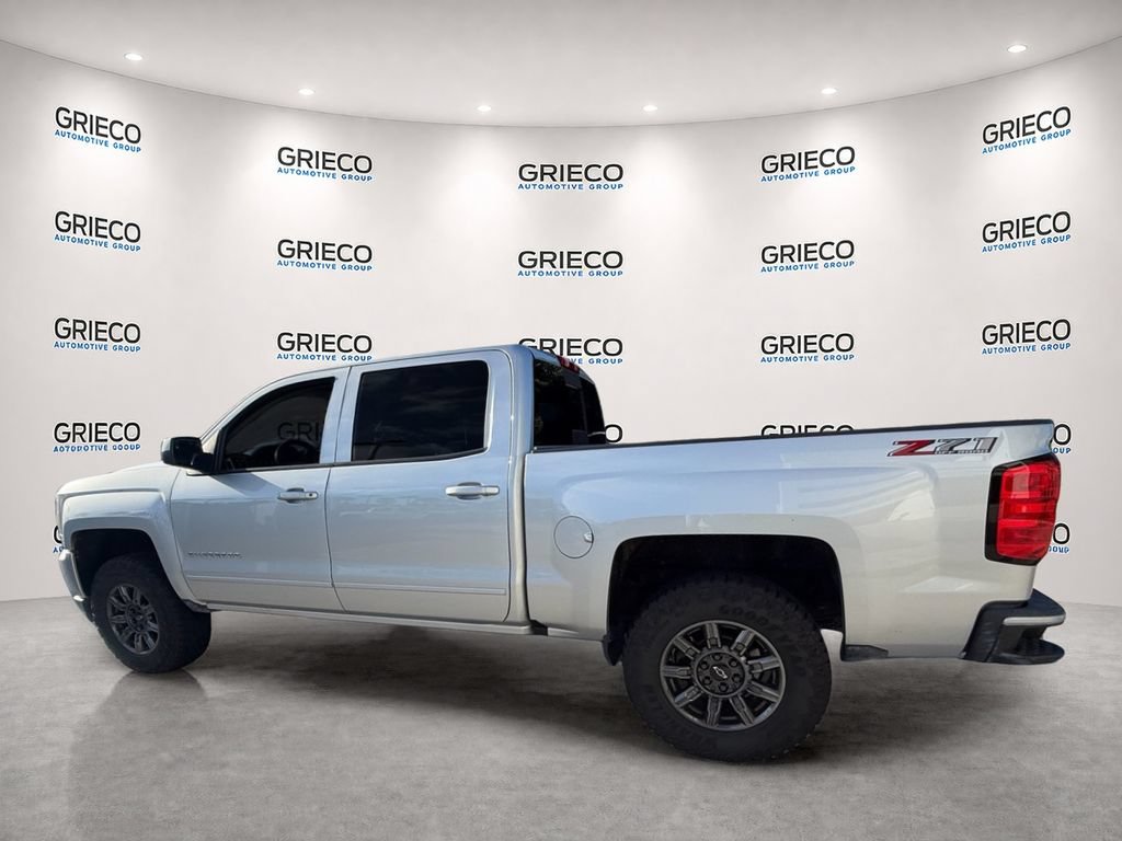 Used 2018 Chevrolet Silverado 1500 LT w/ All Star Edition AWD/4WD image 5
