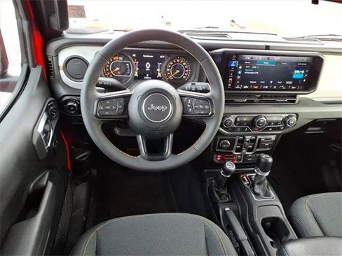 Certified 2024 Jeep Wrangler Willys image 18