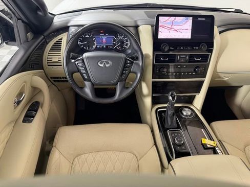 Used 2023 INFINITI QX80 Sensory w/ All-Season Package AWD/4WD image 11