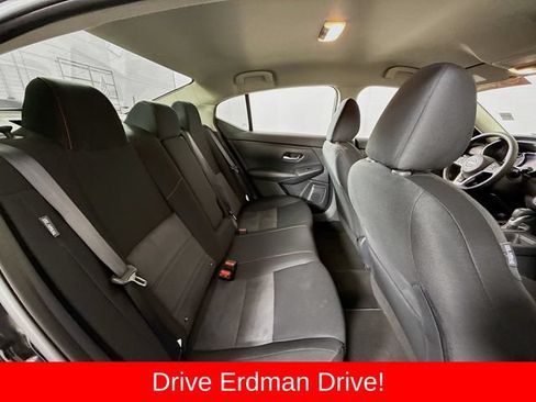 Used 2025 Nissan Sentra SR w/ Midnight Edition FWD image 28